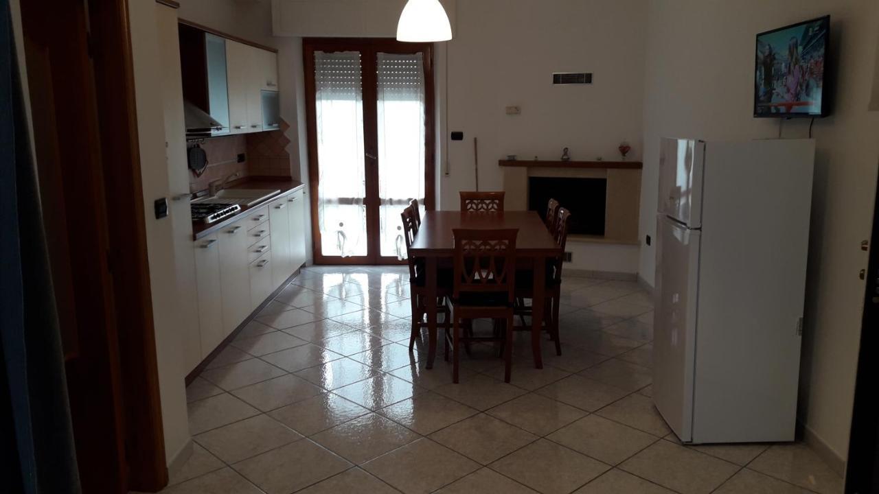 B&B Al Fiume Colonnella Buitenkant foto